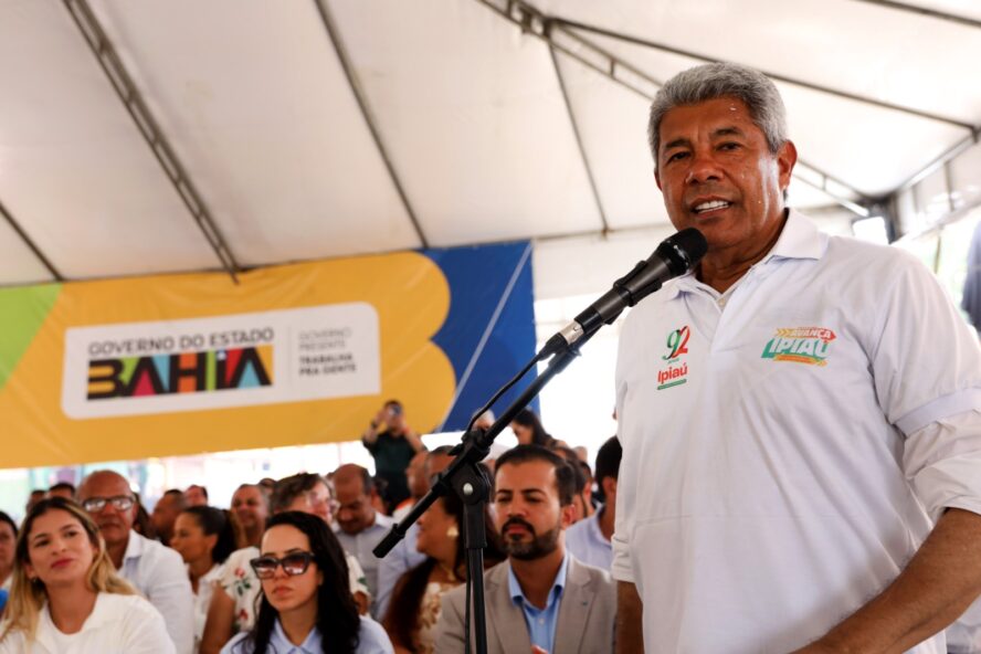 Governo da Bahia amplia investimentos em educação e moderniza rede estadual em Ipiaú