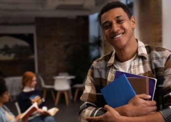 Preparação antecipada dos estudantes amplia chances de sucesso nos vestibulares