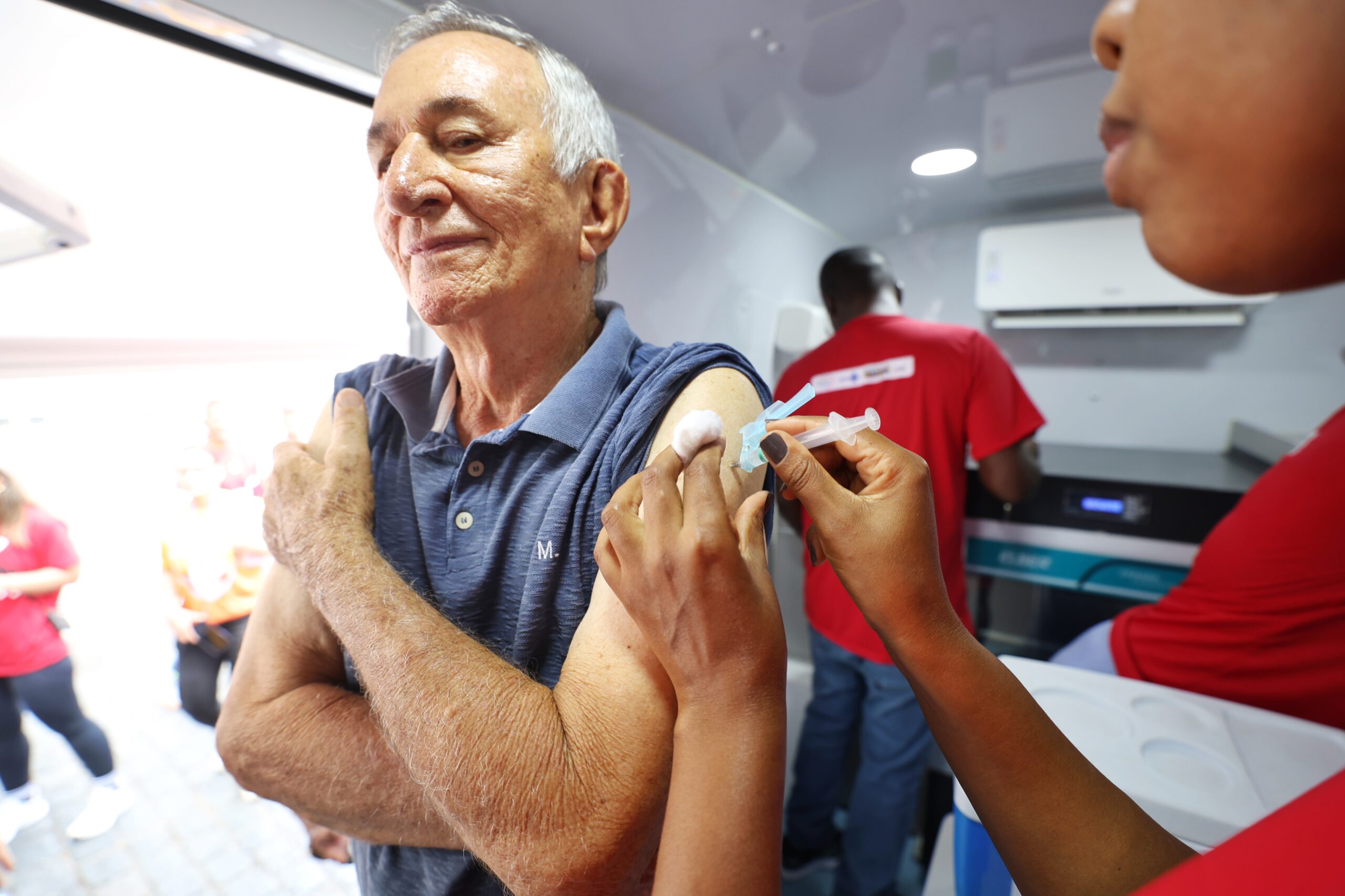 Bahia realiza Dia D de Vacinação contra a Influenza com ações em todos os municípios