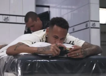 Neymar reage à convocação da Seleção Brasileira e cobra Ancelotti: “Pô, e eu?”