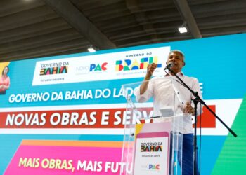 Com recursos de R$ 1,55 bilhão, Jerônimo Rodrigues autoriza mais de 670 obras na Bahia