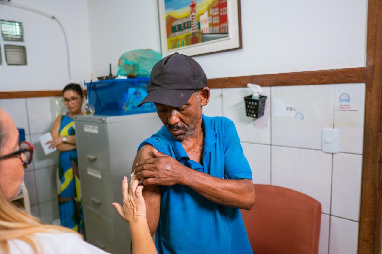 Dia D contra a gripe: SMS intensifica imunização contra influenza em diversos pontos da cidade