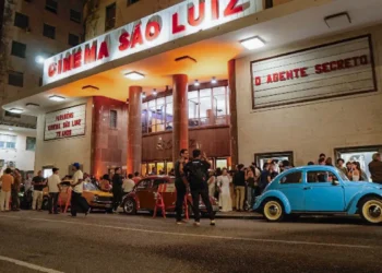 Em clima de final de Copa, Brasil se prepara para noite do Oscar