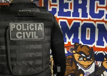 Operação da Polícia Civil mira integrantes de torcida organizada suspeitos por tentativa de homicídio