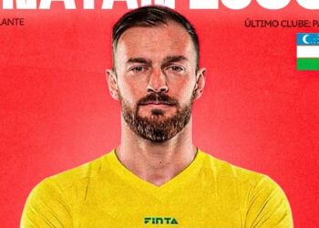 De volta ao Brasil após 11 anos, Jonatan Lucca comemora retorno aos gramados e projeta temporada com o Brusque