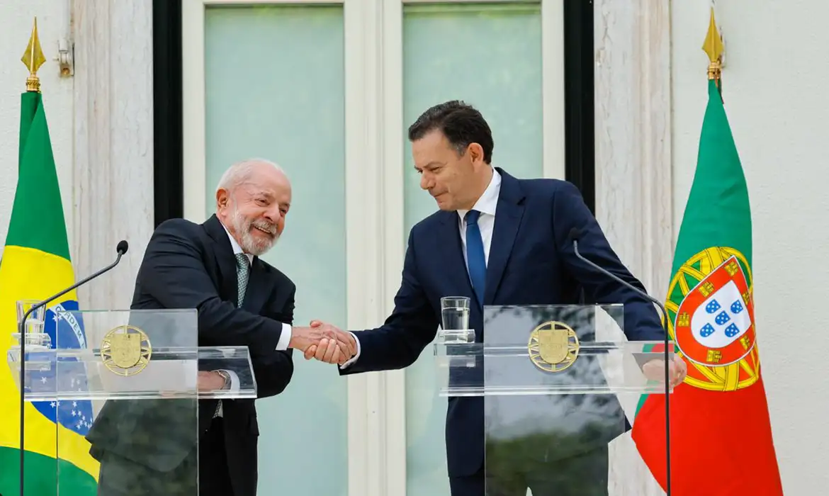 Lula defende que empresas brasileiras atuem em Portugal