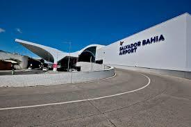 Aeroporto de Salvador anuncia testes para cobrar motoristas que passarem mais de 10 minutos no embarque e desembarque
