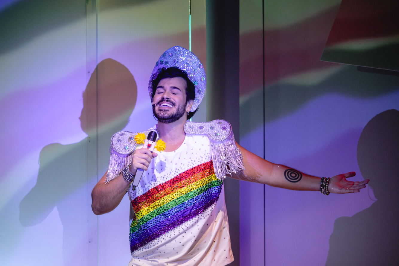 Espetáculo “Além do arco-íris” faz últimas apresentações no próximo fim de semana