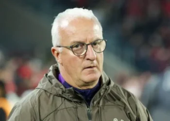 Corinthians demite Dorival Júnior após derrota para o Internacional no Brasileirão