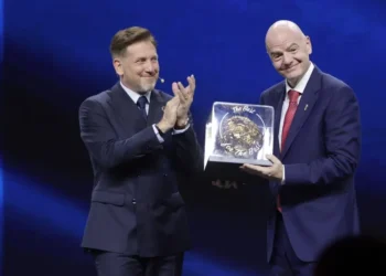 Conmebol apoia possível reeleição de Gianni Infantino para novo mandato na Fifa: “Obrigado pelo compromisso”