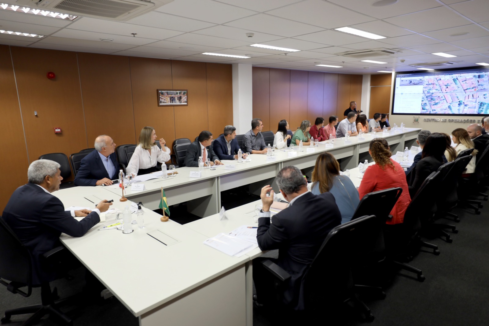 Governo realiza entregas e anuncia novos investimentos para Brotas de Macaúbas