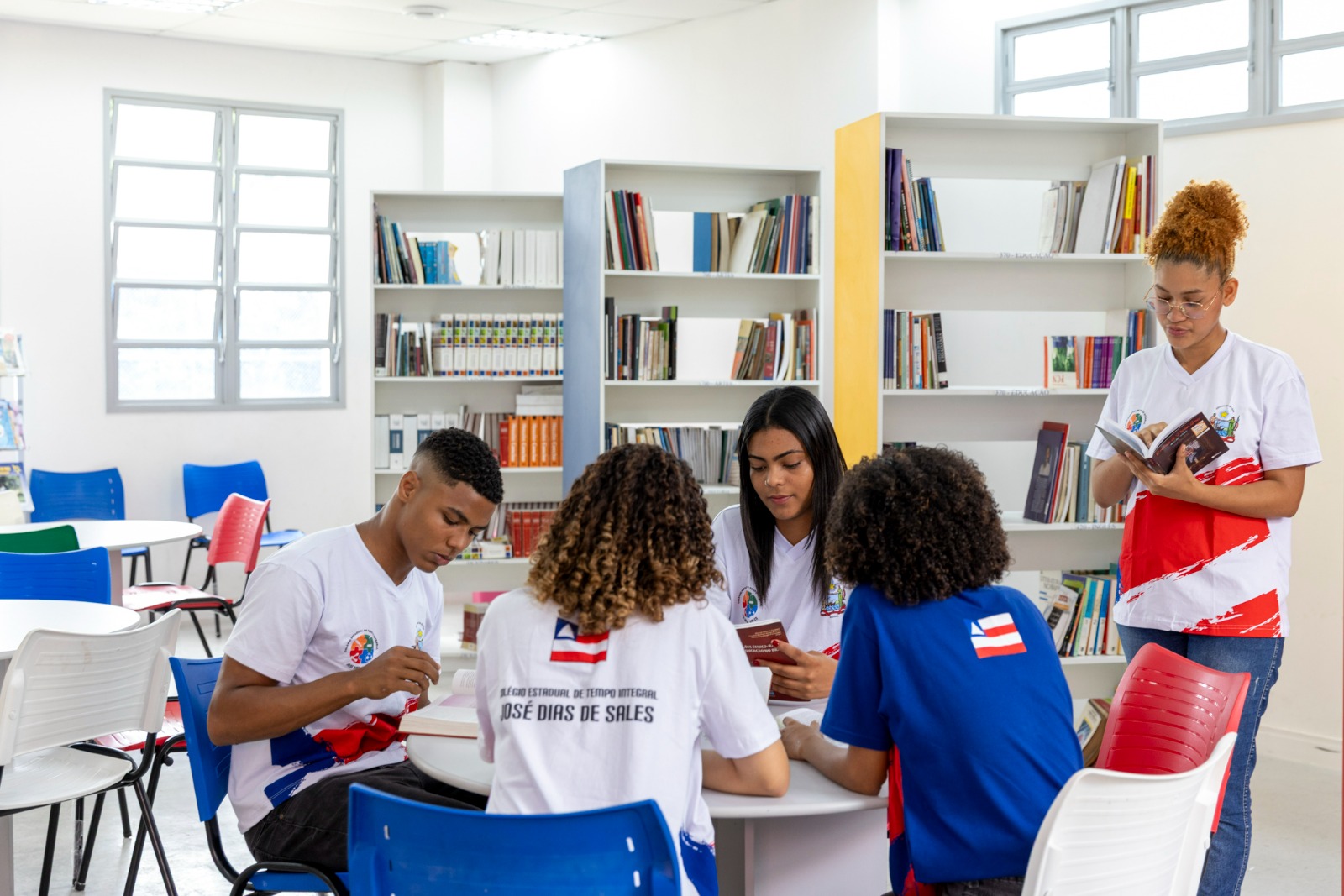 SEC publica edital para seleção de monitores do Programa Mais Estudo 2026