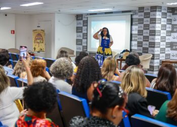 Prefeitura promove Semana da Alfabetização para educadores da rede municipal de ensino