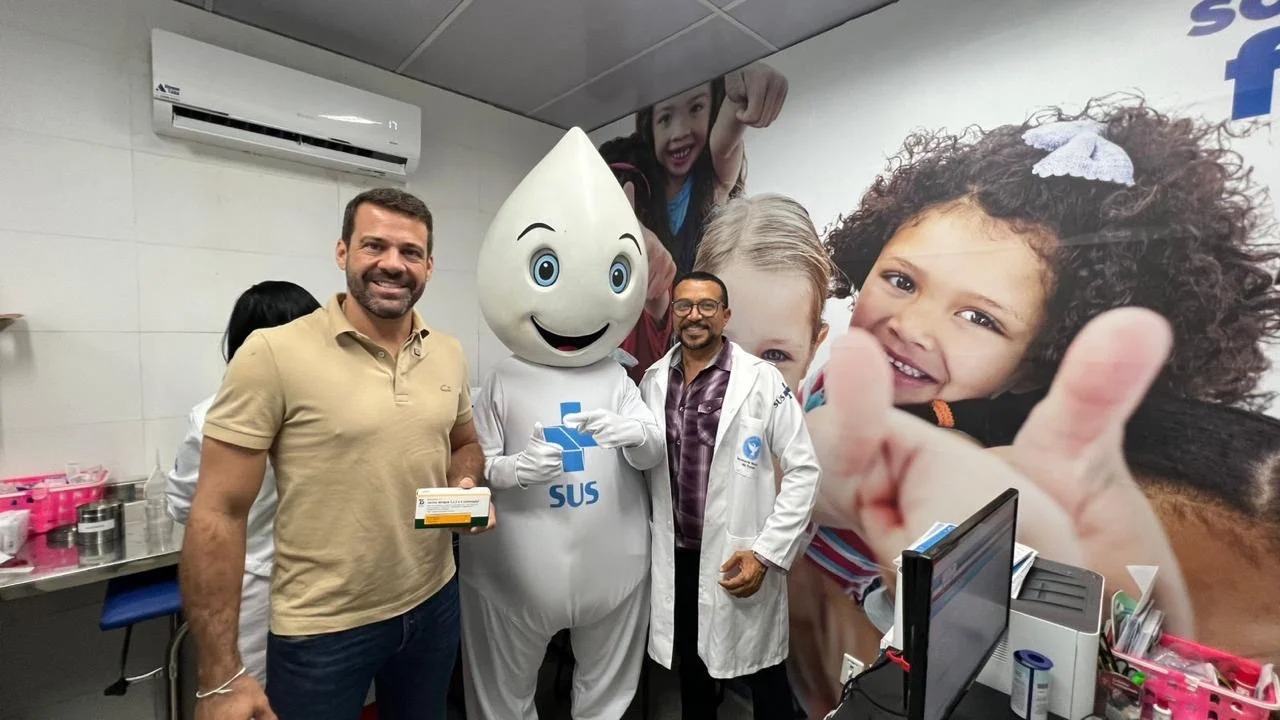 Salvador intensifica vacinação contra a gripe e ultrapassa 70 mil doses aplicadas em 8 dias