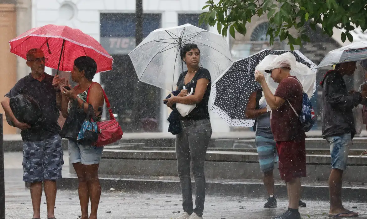Belém decreta emergência em razão de fortes chuvas
