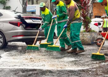 Limpurb intensifica lavagem em feiras e mercados municipais para a Semana Santa
