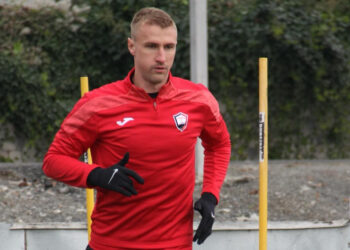 Ex-Avaí, Eduardo Kunde dá assistência em vitória importante fora de casa e foca em regularidade para reta final do Campeonato do Azerbaijão