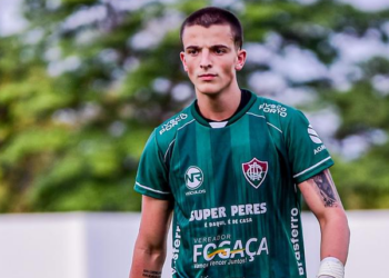 Após viajar quase 4 mil km e estrear como profissional, Goleiro Nicolas Sperry valoriza experiência no futebol roraimense