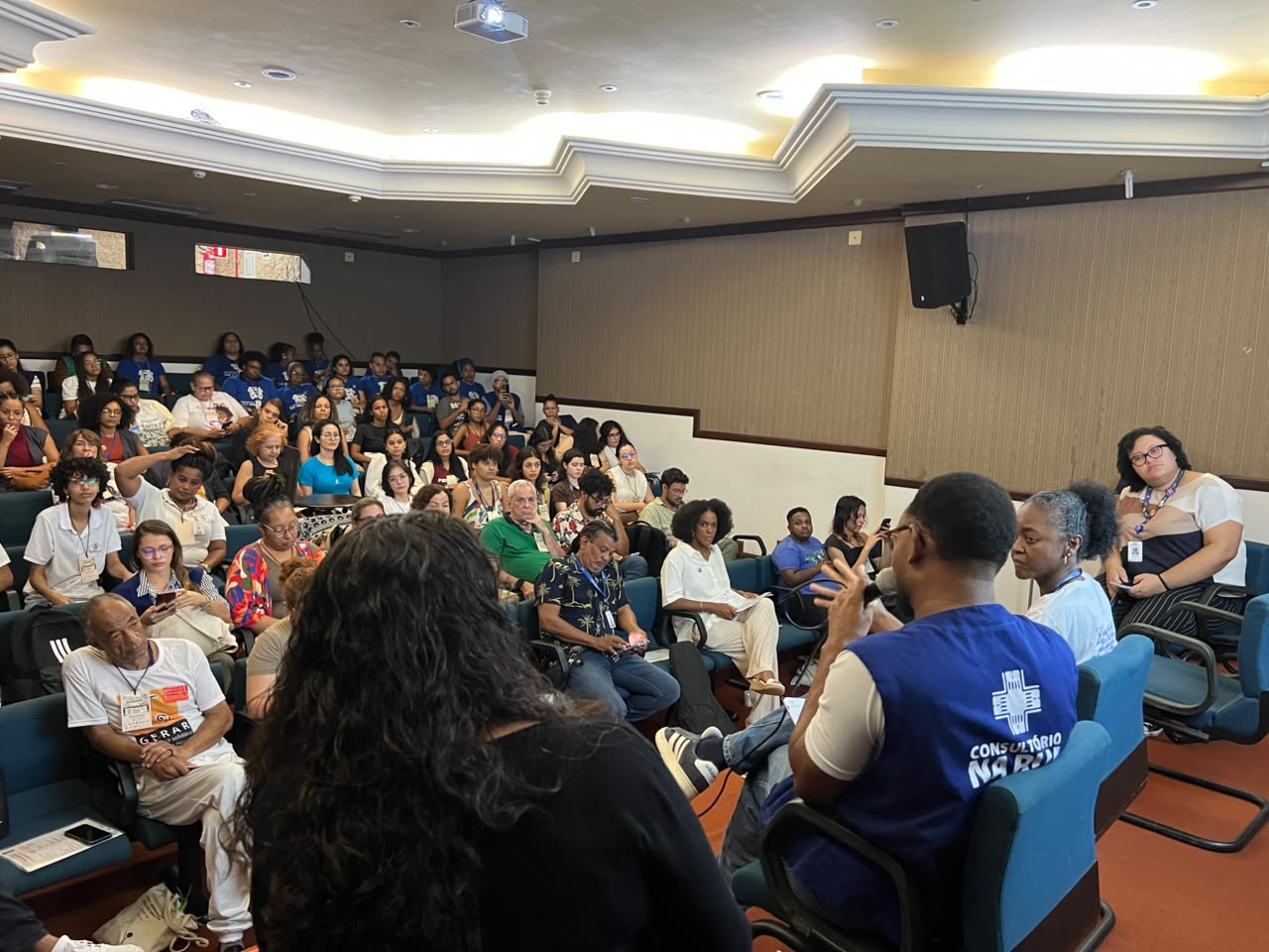 Projeto Girassóis de Rua fortalece rede de atenção psicossocial em debate sobre cuidado em liberdade