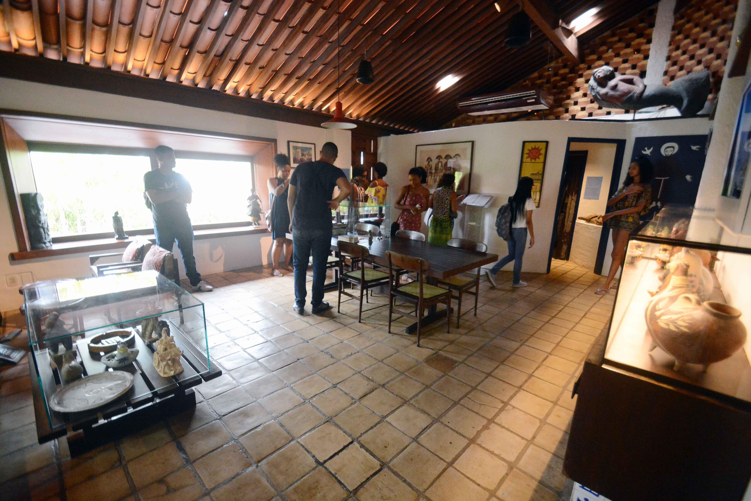 Espaços culturais de Salvador têm oficinas, música e visitas mediadas até domingo (17)