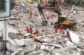 China: terremoto de 5,2 graus mata duas pessoas e derruba 13 prédios