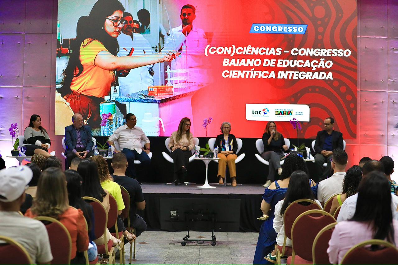 Professores da rede estadual participam do Congresso de Educação Científica Integrada da Bahia