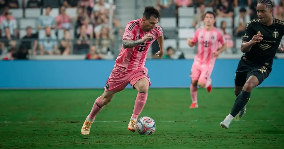 Messi não tem lesão muscular, mas Inter Miami confirma sobrecarga e mantém alerta na Argentina para a Copa