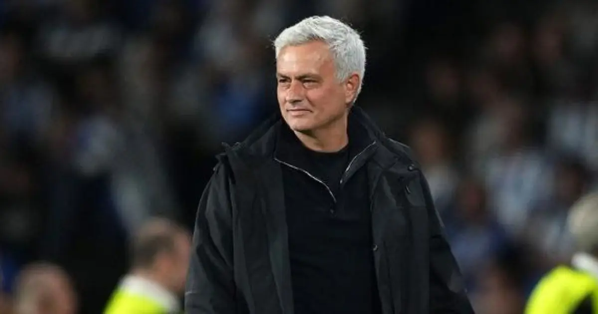 Mourinho aceita proposta e encaminha retorno ao Real Madrid, diz jornalista