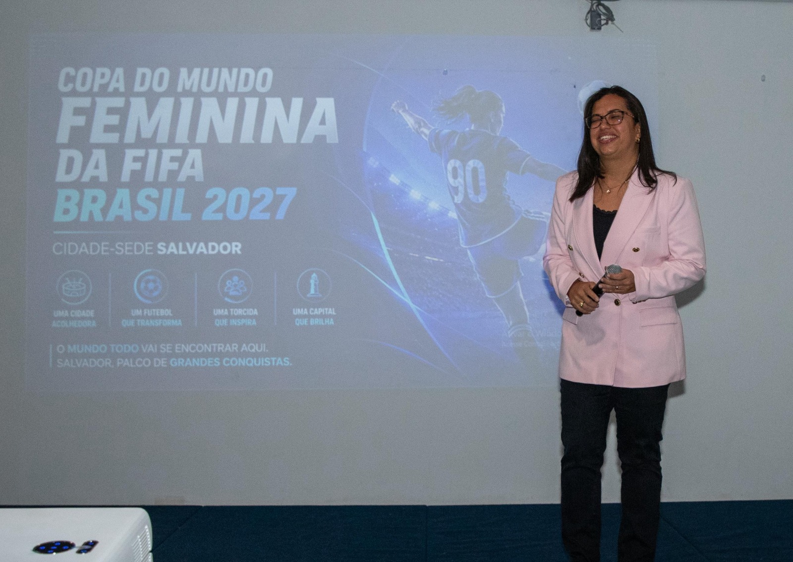 Prefeitura apresenta estratégias para Copa do Mundo Feminina em Salvador durante encontro com a Fifa