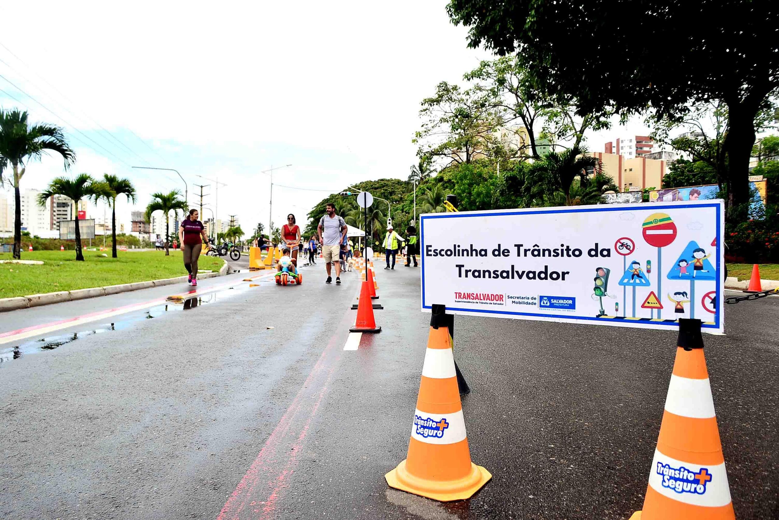 Maio Amarelo: Projeto Ruas de Lazer leva programação especial à Av. Magalhães Neto neste domingo (17)