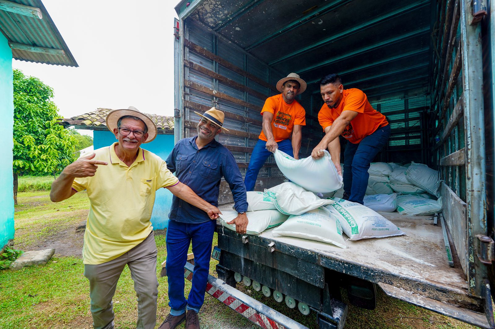 Nova distribuição de sementes beneficia mais de 100 agricultores de Barra do Pojuca