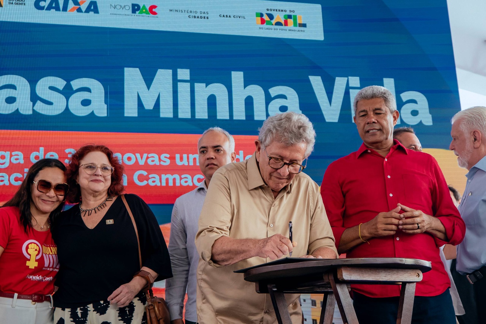 Prefeitura e Governo Federal assinam termo de autorização para construção de mais 160 unidades do Minha Casa, Minha Vida
