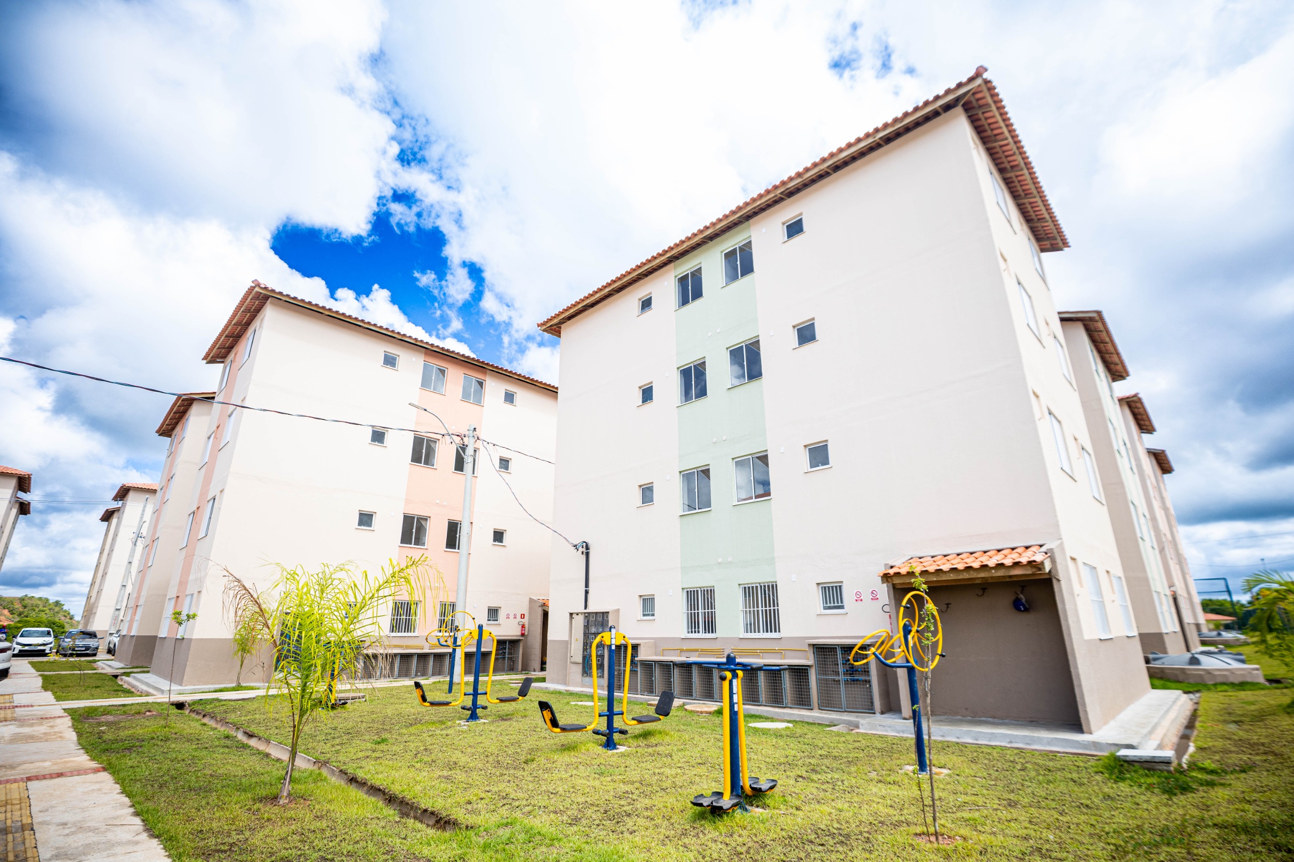 Futuros moradores participam de vistoria em apartamentos do Residencial Verdes Horizontes II