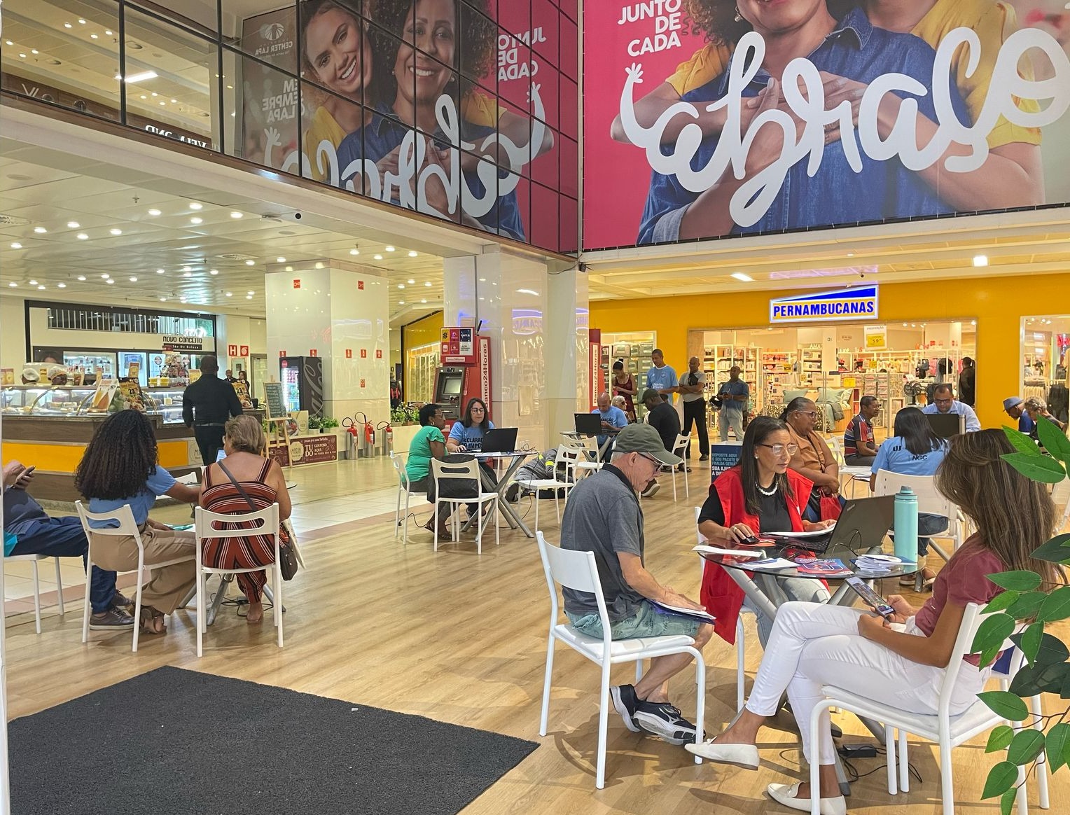 Unijorge oferece atendimento gratuito para declaração do Imposto de Renda no Shopping Center Lapa