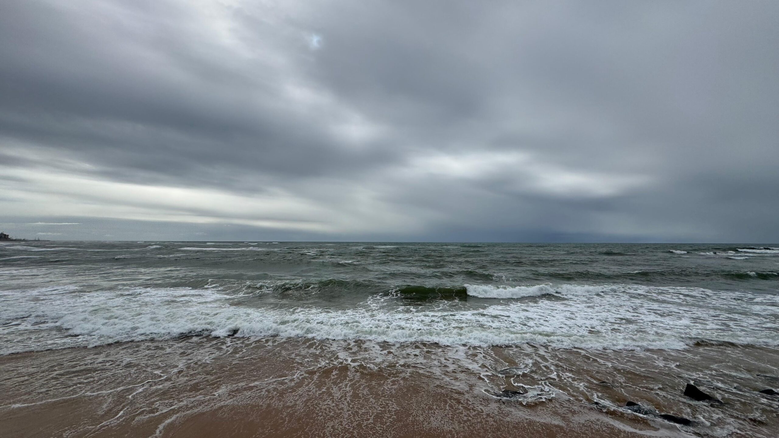 Inema emite alerta para chuvas intensas e risco de alagamentos neste fim de semana na Bahia