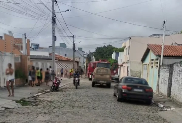 Serrinha: três crianças, deixadas em casa pela mãe – que foi a uma festa -, morrem em incêndio