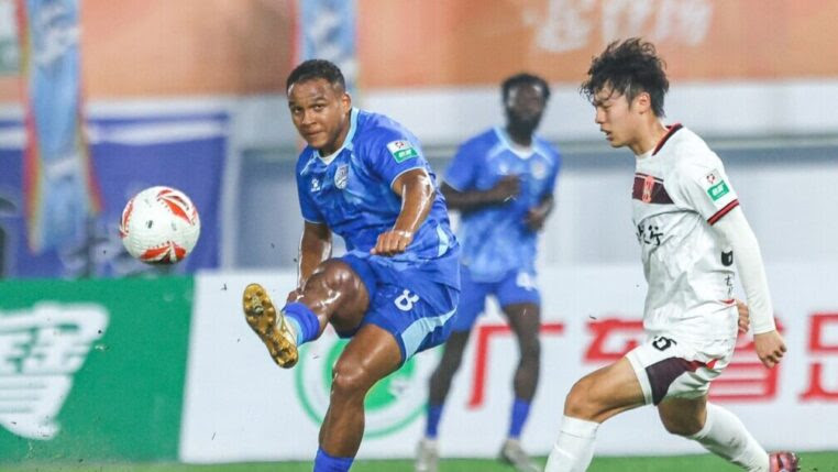 Vivendo fase artilheira, Gabriel Bispo acumula quatro gols em oito jogos e se adapta com sucesso ao futebol chinês