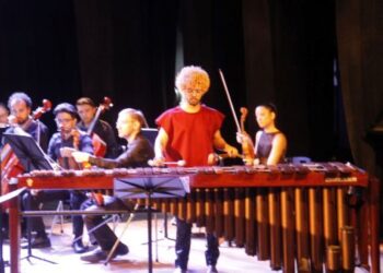 Aquim Sacramento apresenta espetáculo “excalibur”