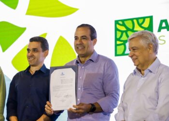 Prefeitura anuncia implantação do segundo Viveiro de Restinga de Salvador e lança novos programas para ampliar áreas verdes