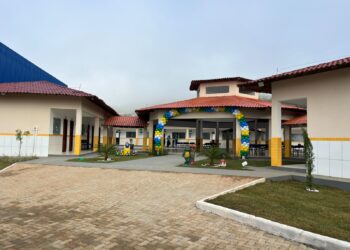 Em Gandu, SEC anuncia mais investimentos e fortalece Educação Básica