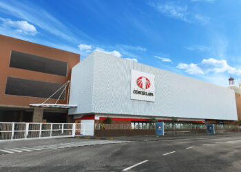 Abre e fecha do Shopping Center Lapa no São João