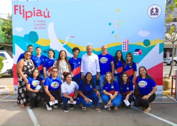 Estudantes da rede estadual celebram diversidade de gêneros literários na II Festa Literária de Ipiaú