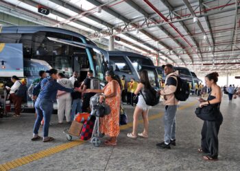 Mais de 380 mil pessoas devem passar pela nova rodoviária rumo ao São João no interior da Bahia
