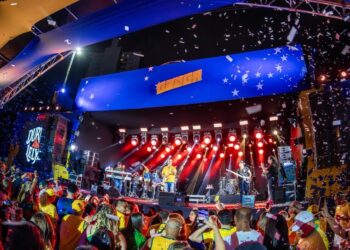 Brasil X Japão: Leo Foguete, Guga Meyra e Pedro Gabriel comandam festa da Ginga Salvador em jogo decisivo