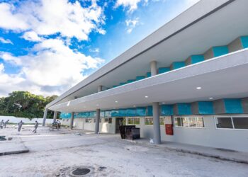 Novos equipamentos chegam à Policlínica Regional de Camaçari e reforçam fase final de preparação da unidade