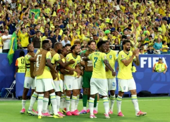 Vini Jr. brilha, Brasil vence a Escócia e finalmente convence