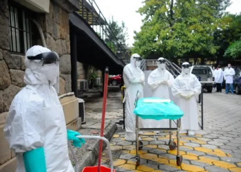Protestos no Quênia contra centro dos EUA para ebola têm 3 mortos