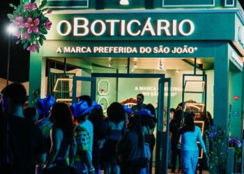 Celebrando a cultura popular e a beleza regional, o Boticário marca presença no São João da Bahia