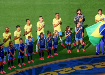 NY Times elege o hino do Brasil o mais bonito entre os países da Copa