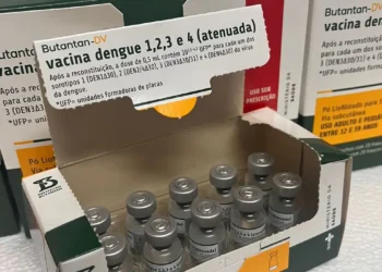 Quais sintomas ficar atento para quem tomou vacina do Butantan